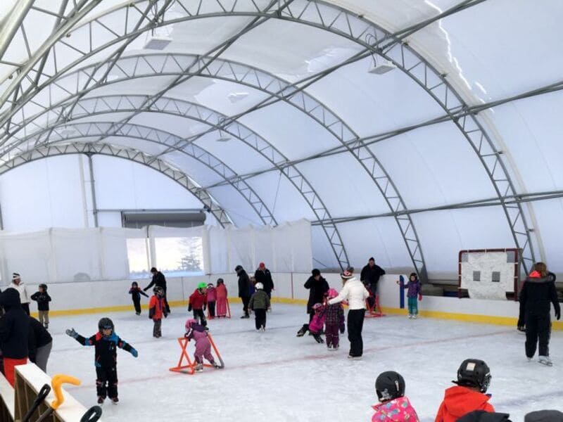 estructuras de estadios de hockey